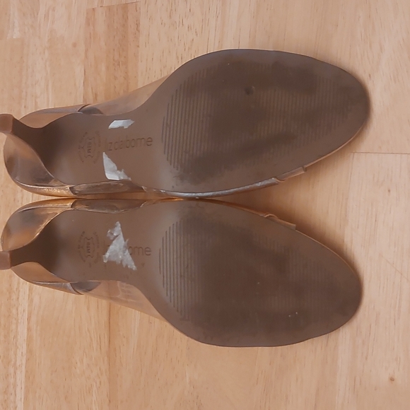 EUC. Liz Claiborne Heels Size 8.5 - Picture 6 of 8